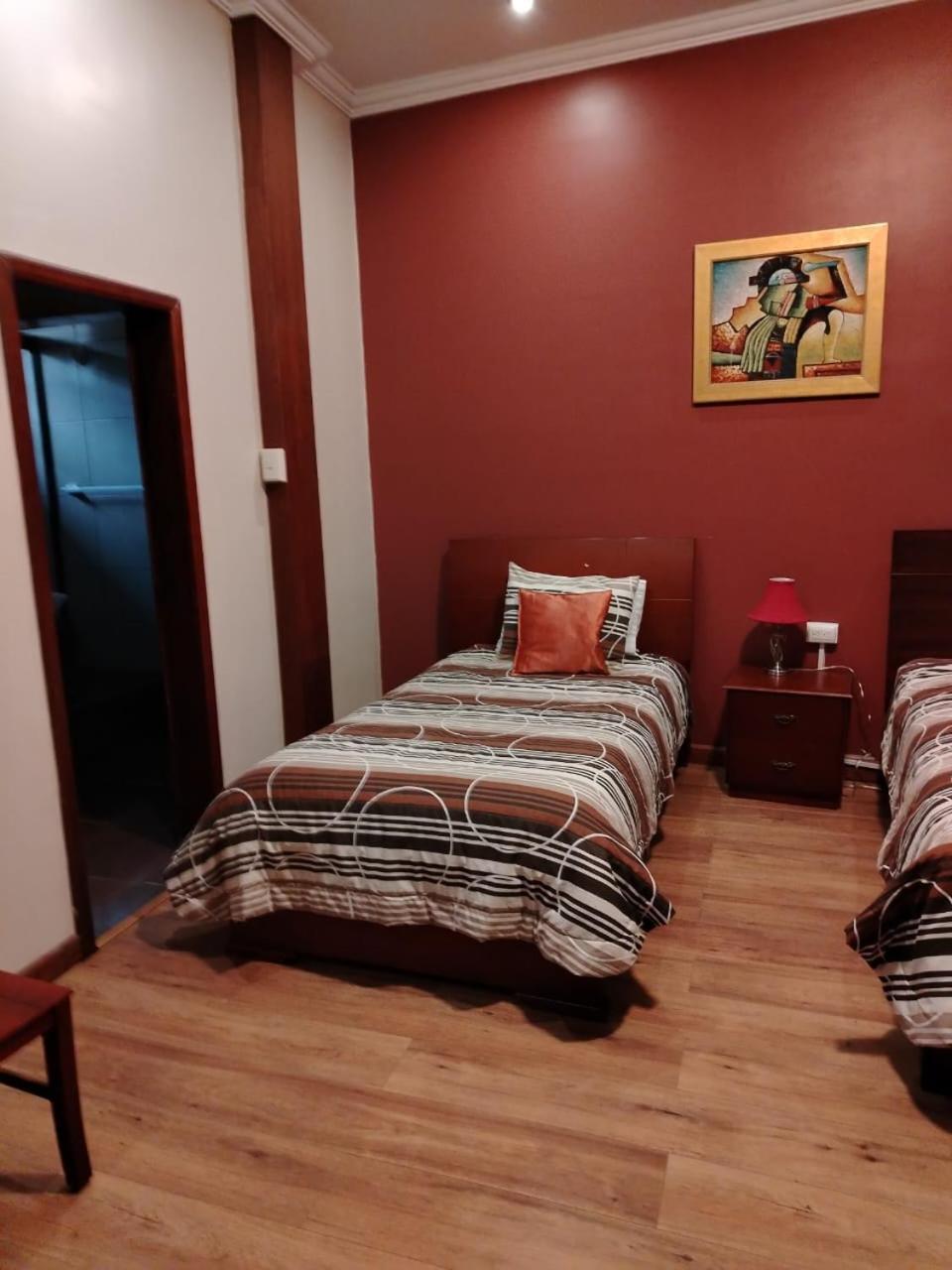 Hotel Pegasus Cuenca Buitenkant foto