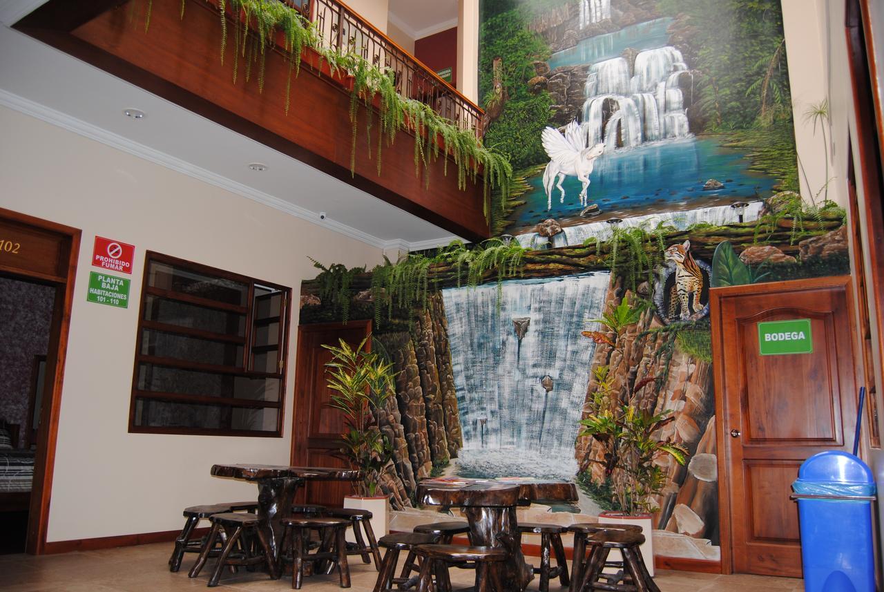 Hotel Pegasus Cuenca Buitenkant foto