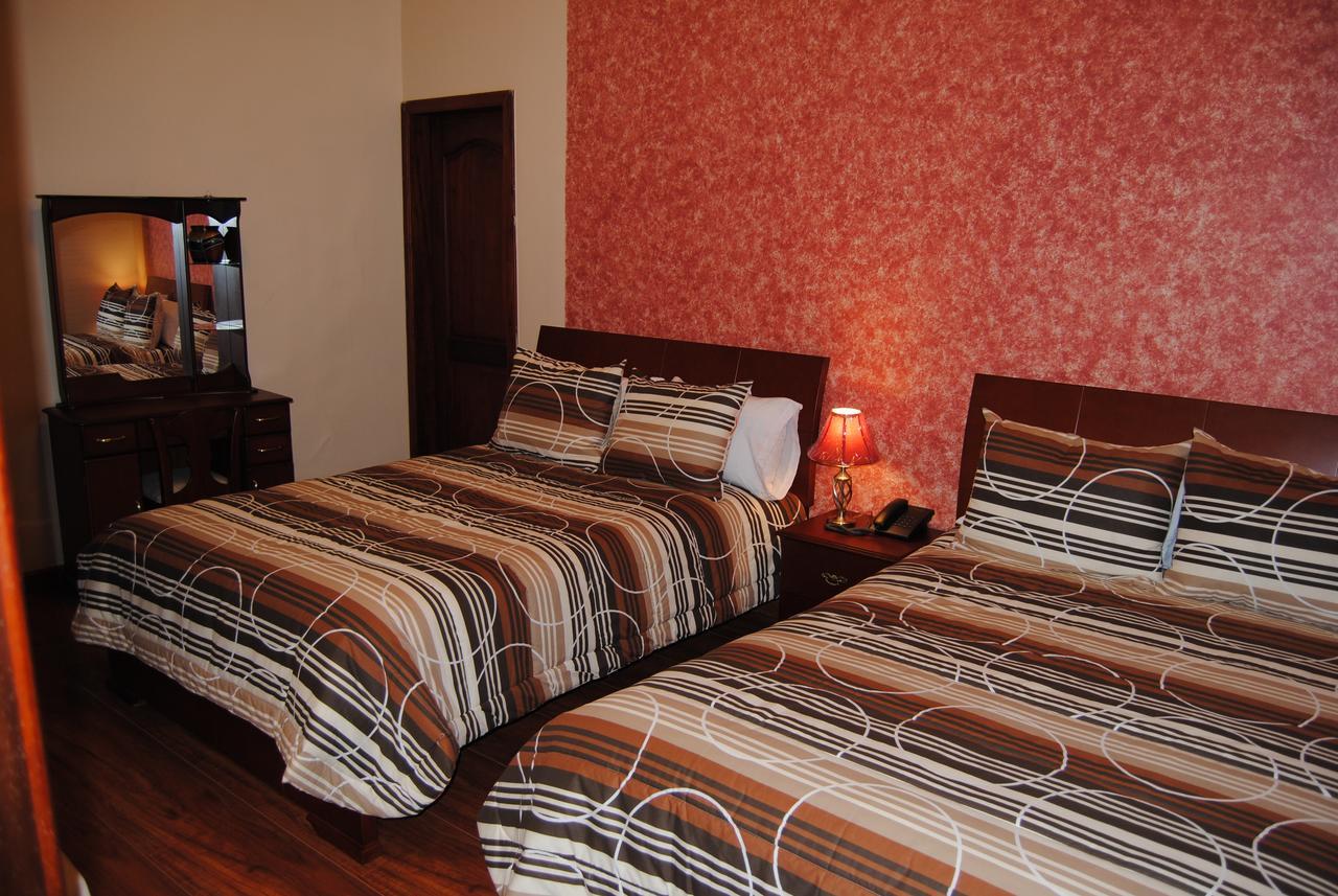 Hotel Pegasus Cuenca Buitenkant foto