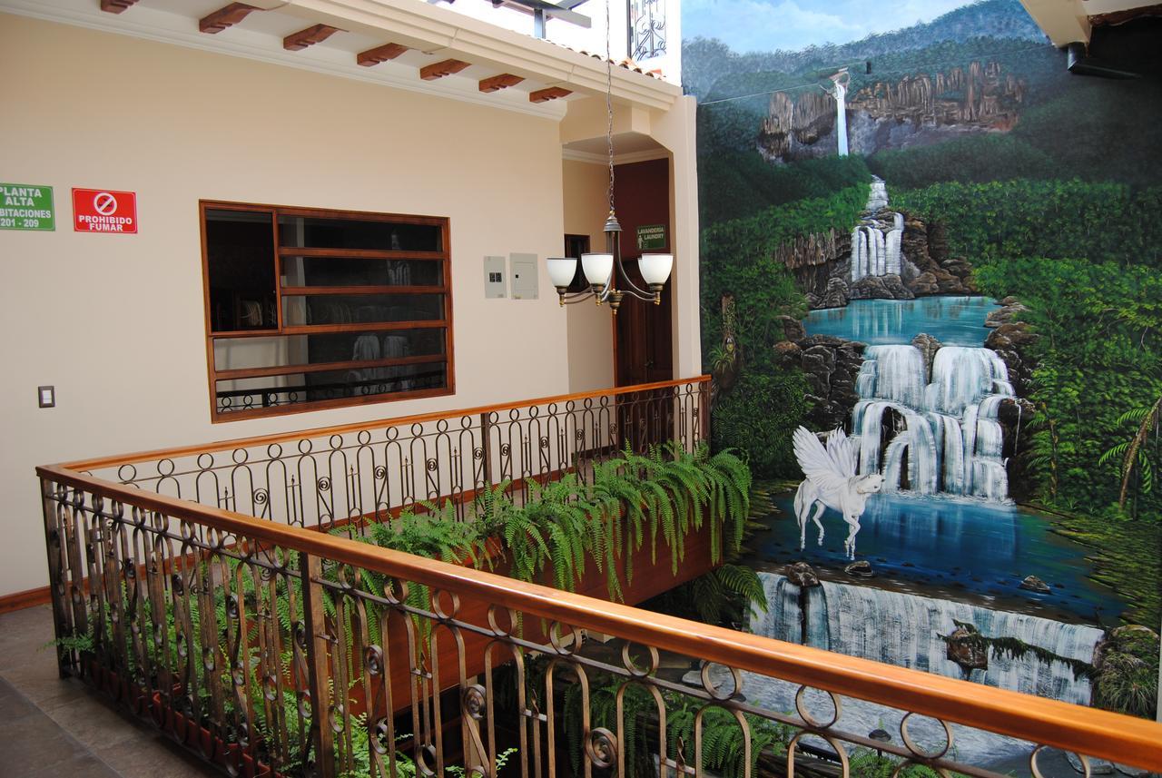 Hotel Pegasus Cuenca Buitenkant foto