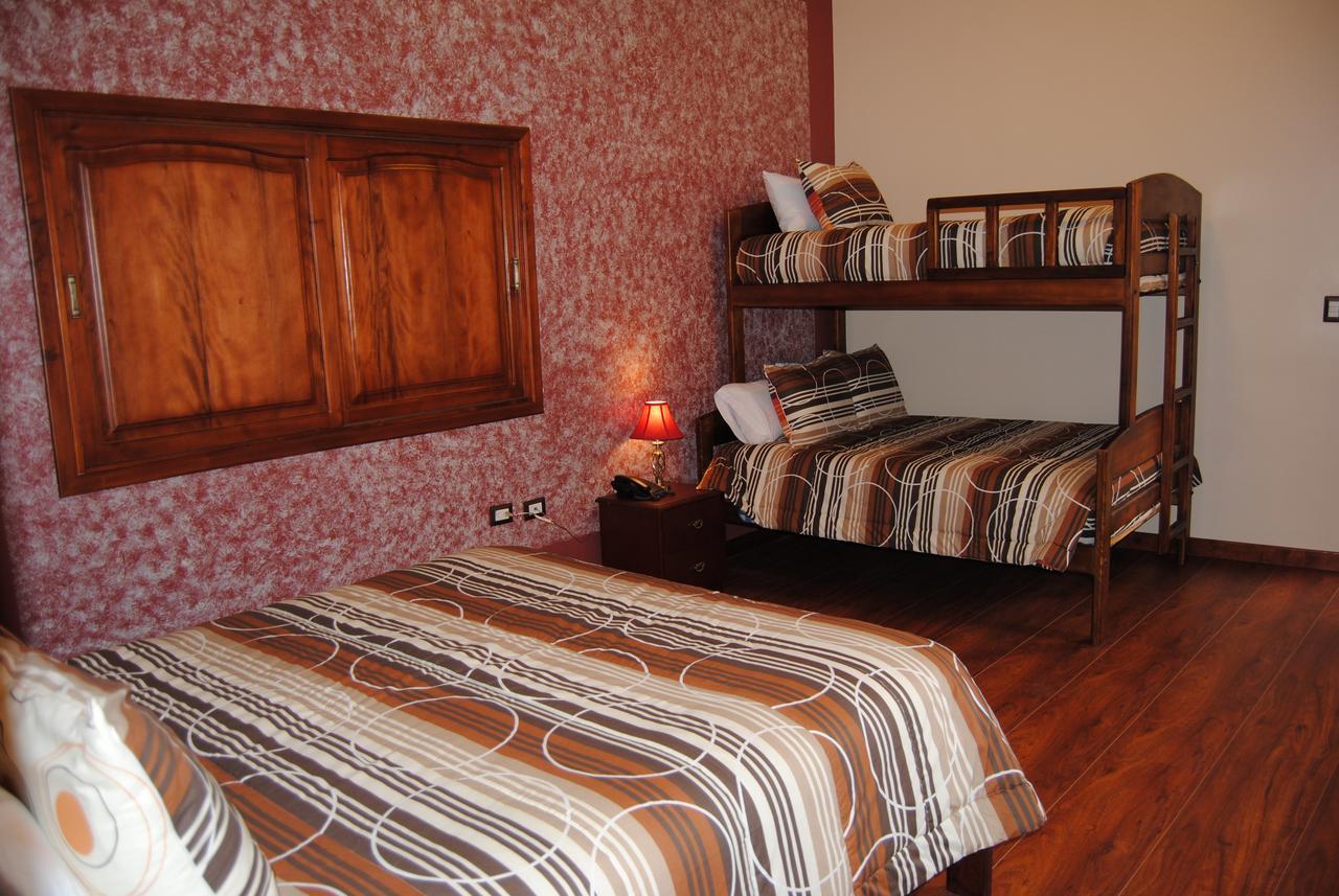 Hotel Pegasus Cuenca Buitenkant foto