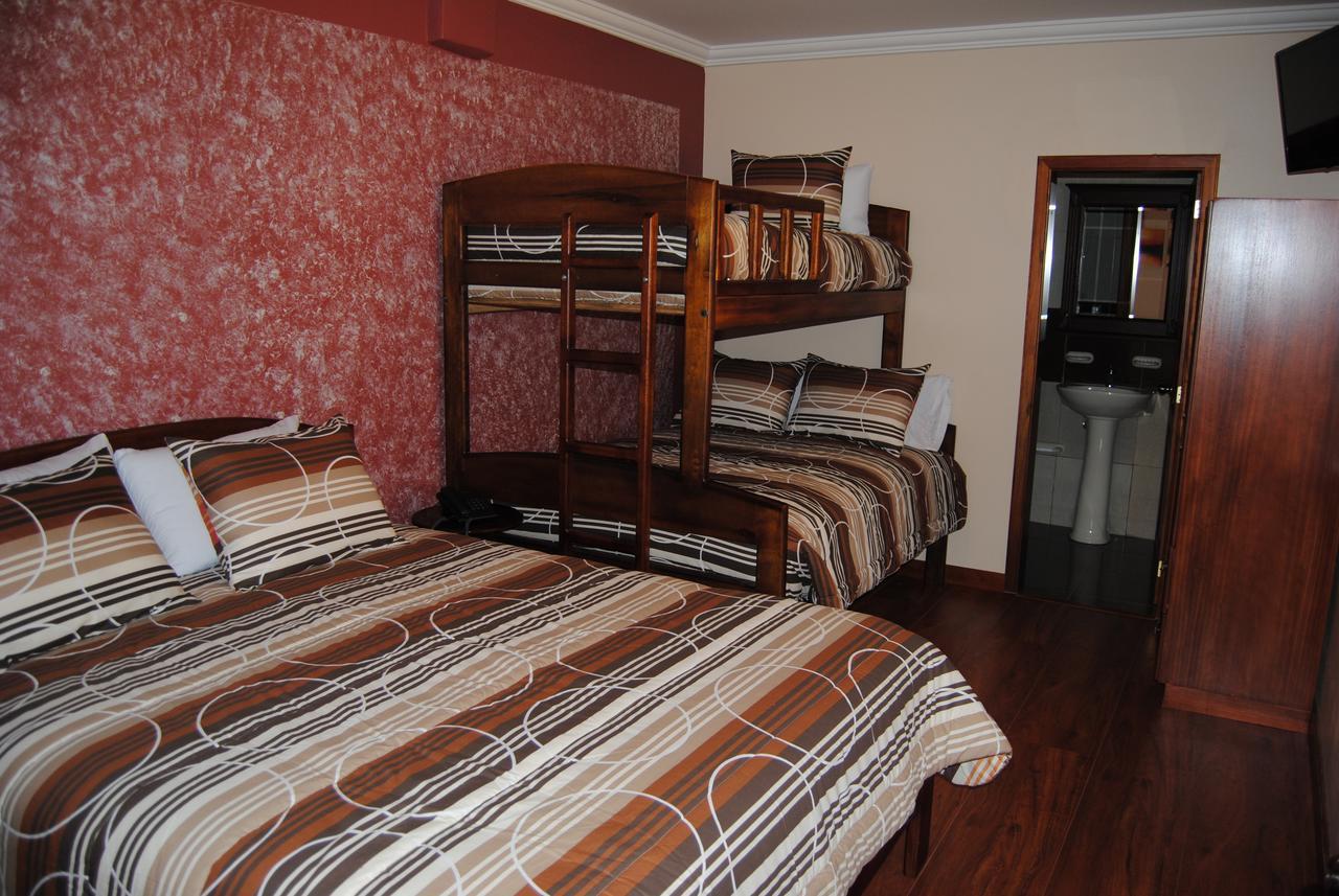 Hotel Pegasus Cuenca Buitenkant foto